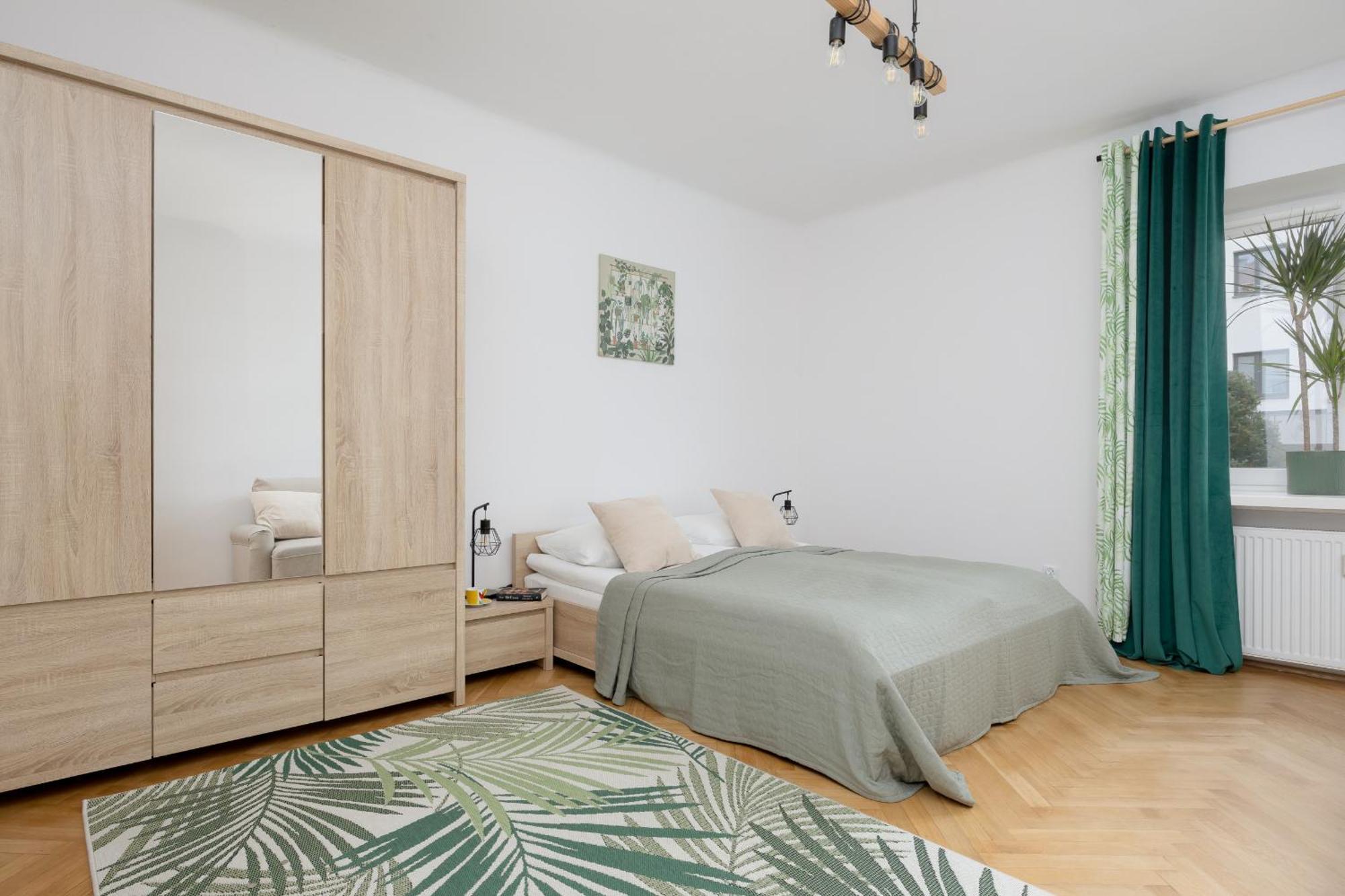 Spacious Apartment For 6 People Near The Old Town By Noclegi Renters Warschau Buitenkant foto